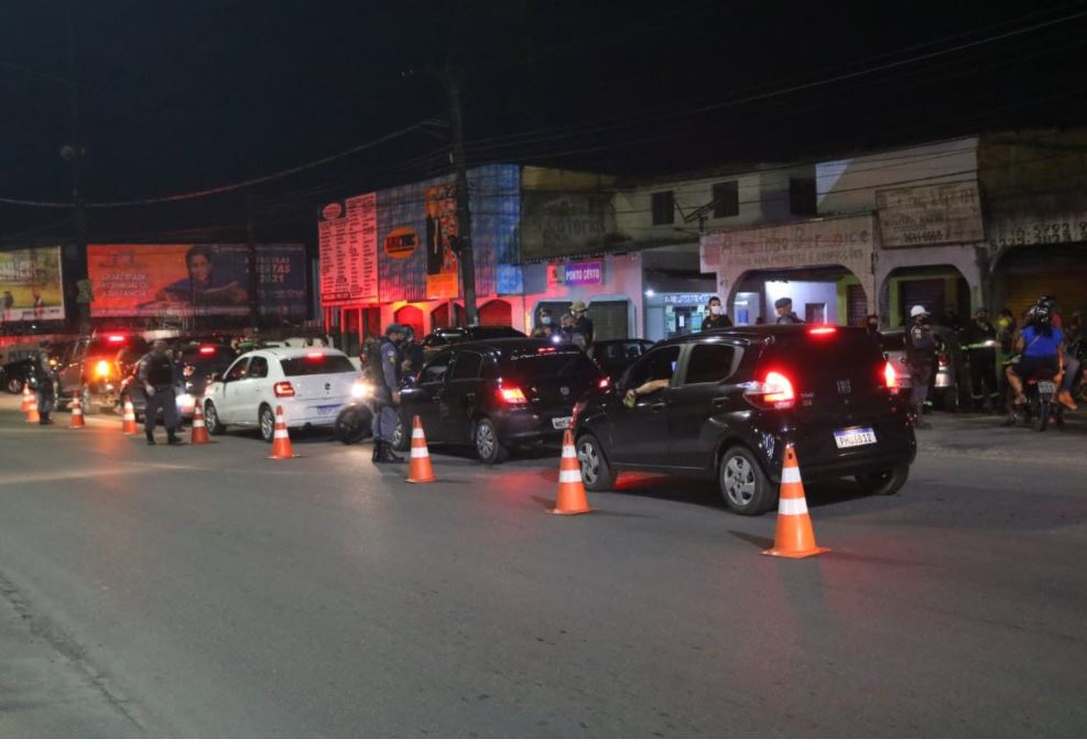 Motoristas embriagados são flagrados durante operação em Manaus