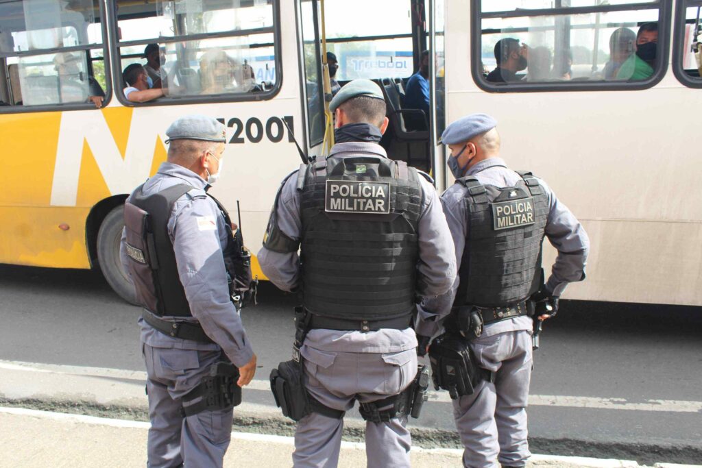 SSP diz que assaltos a ônibus coletivos reduziram 29% em Manaus