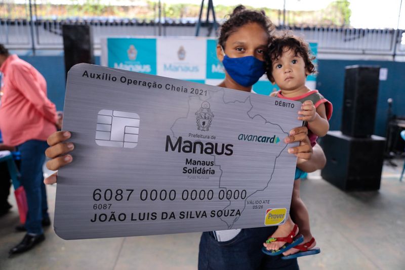 Saiba como agendar para pegar cartão do Auxílio Operação Cheia de Manaus