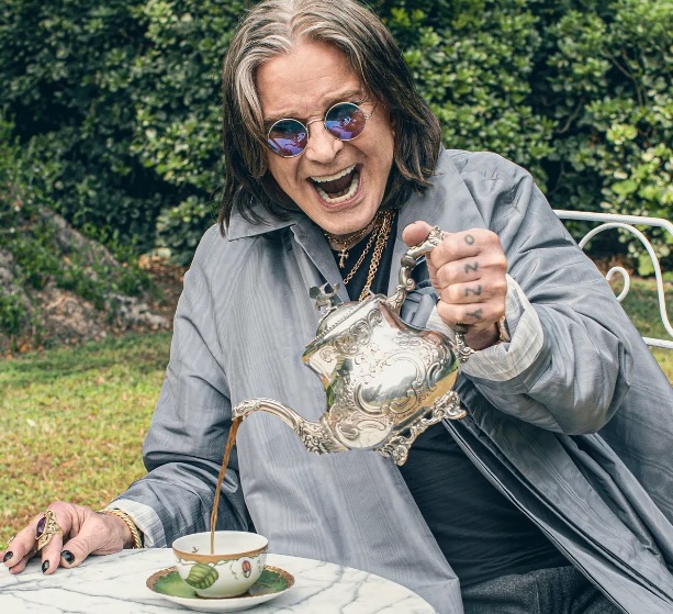 Ozzy Osbourne decide se mudar dos Estados Unidos por causa de tiroteios em massa