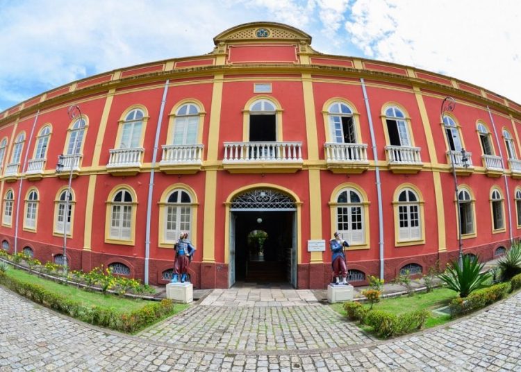 Lei garante visita gratuita a museus e prédios históricos no Amazonas