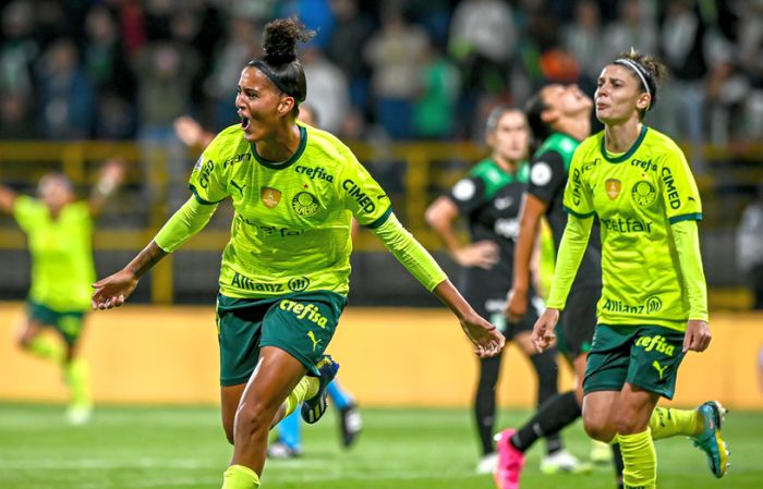 Libertadores: Palmeiras derrota Atlético Nacional para chegar à final