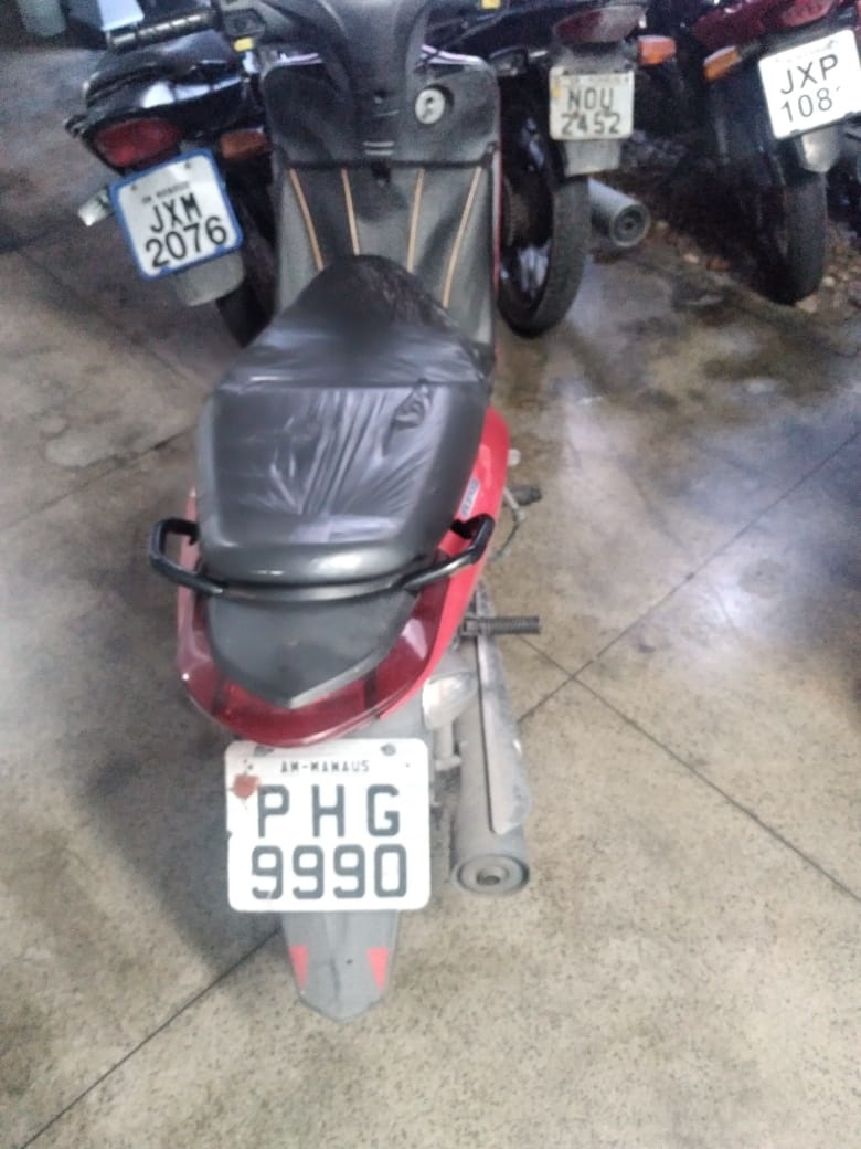 Idoso de 70 anos é preso com motocicleta roubada em Manaus