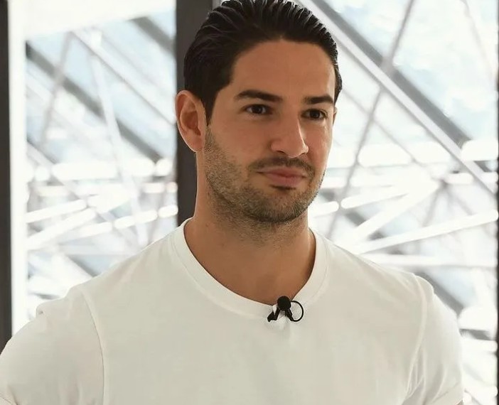 Alexandre Pato negocia compra do time inglês Colchester United 