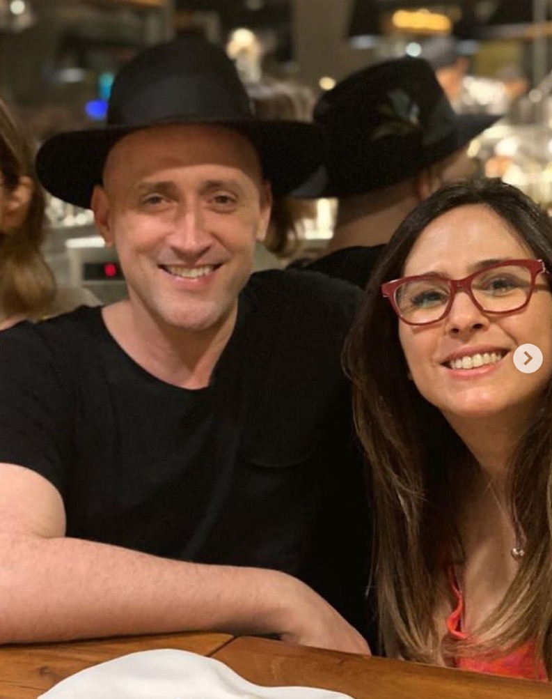 Tatá Werneck desmente boato de morte de Paulo Gustavo: ‘ele está vivo’