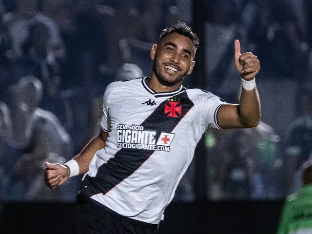 Entenda os motivos do Vasco para antecipar fim do contrato de Payet