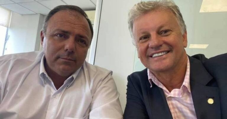 Ex-assessor de Pazuello é cobrado na CPI por falta de oxigênio em Manaus