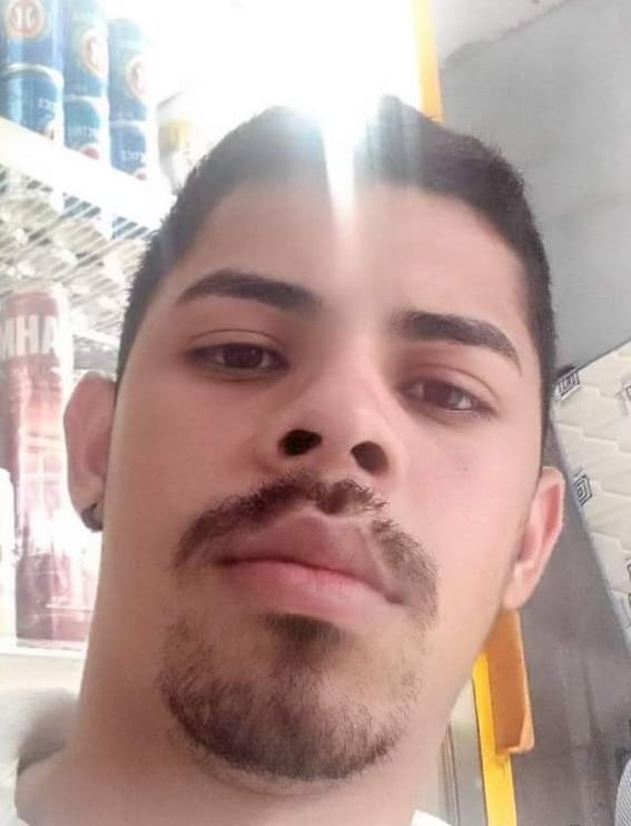 Jovem desaparece sem deixar rastros ao sair de casa em Manaus 