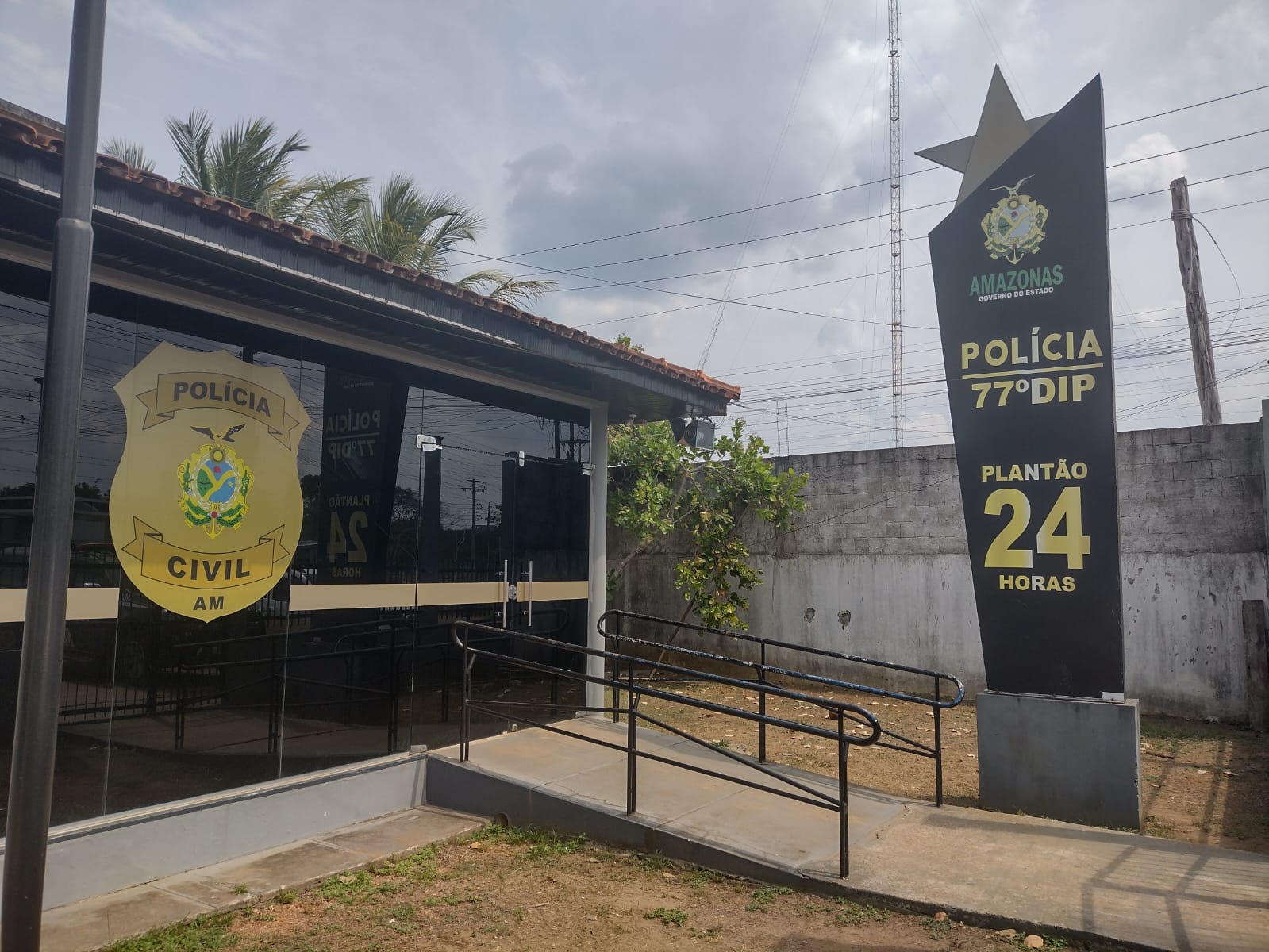 Professor é preso por estuprar aluna após oferecer carona no Amazonas