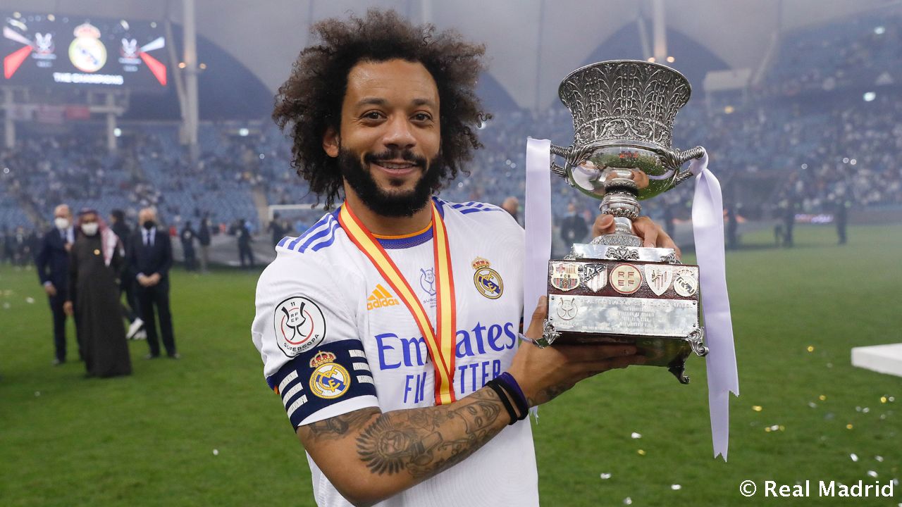 Após vitória na Champions, Marcelo anuncia saída do Real Madrid