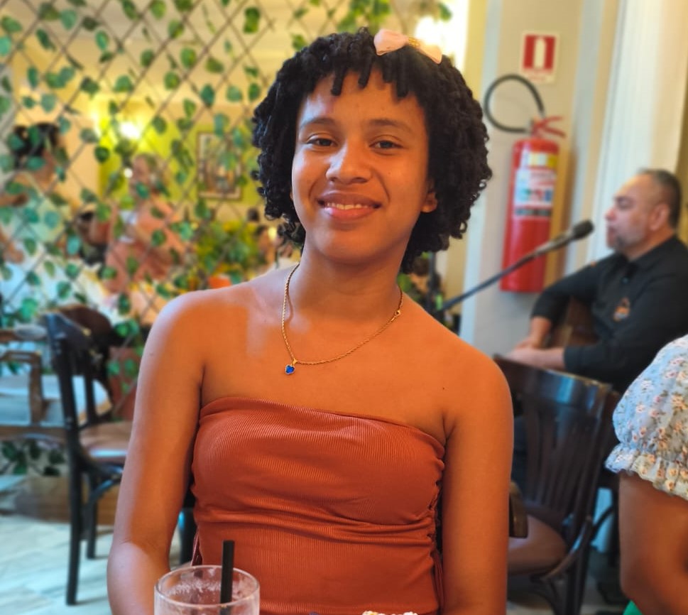 Adolescentes de 14 anos e outras duas pessoas desaparecem em Manaus