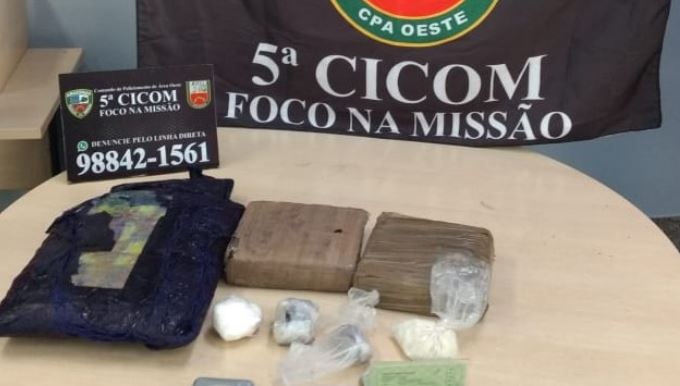 Colombiano é preso ao abandonar crianças em casa cheia de droga em Manaus