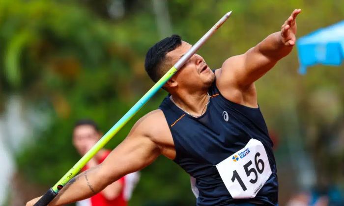Recordista no lançamento de dardo tem tio medalhista no Pan como inspiração