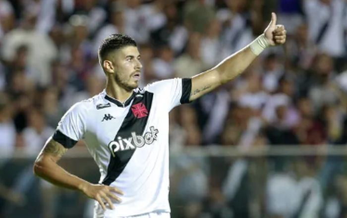 Vasco perde para Volta Redonda em jogo com erros, golaço e pênalti perdido