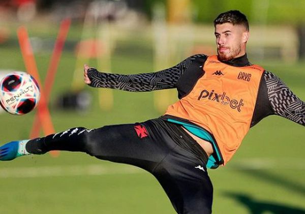 Pedro Raul é destaque solitário em Vasco que tenta se encaixar com reforços