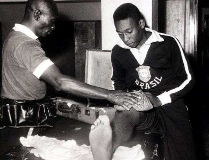 Armário trancado de Pelé em Santos é um mistério até para diretores do clube