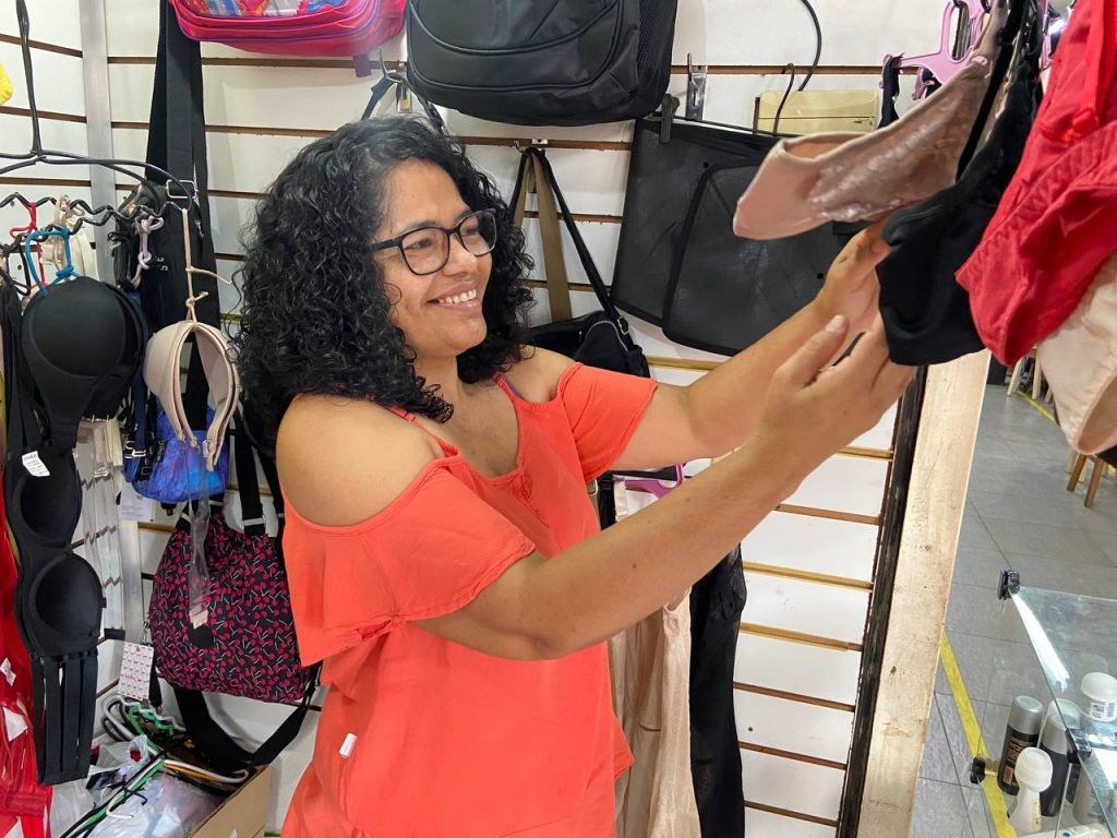 Sorteio de 'dia dos pais' é adiado nas galerias em Manaus