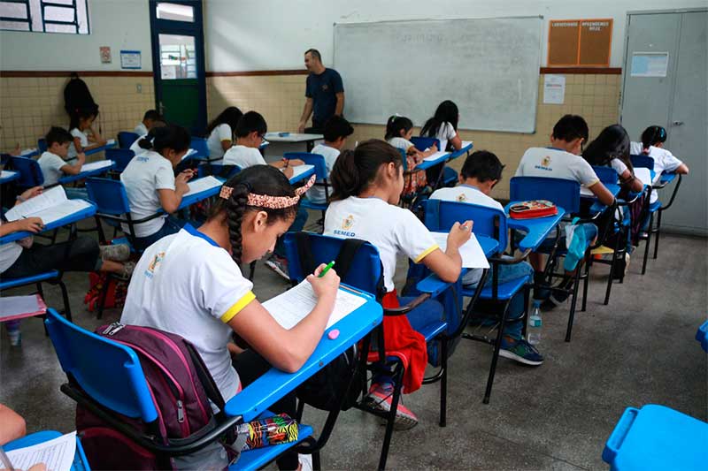 Alunos da rede municipal em Manaus terão café da manhã e almoço na escola