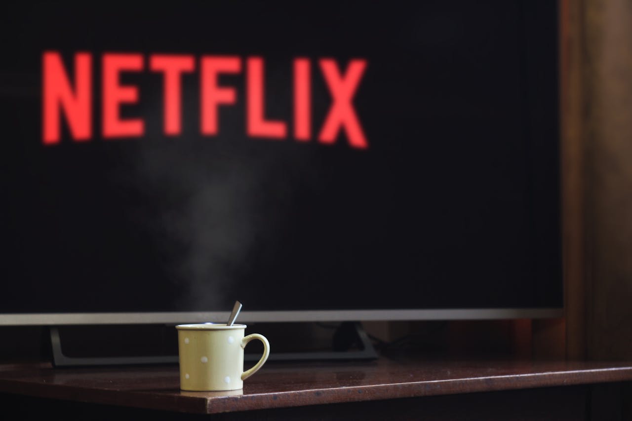 Netflix lança função para usuário salvar e compartilhar cenas favoritas
