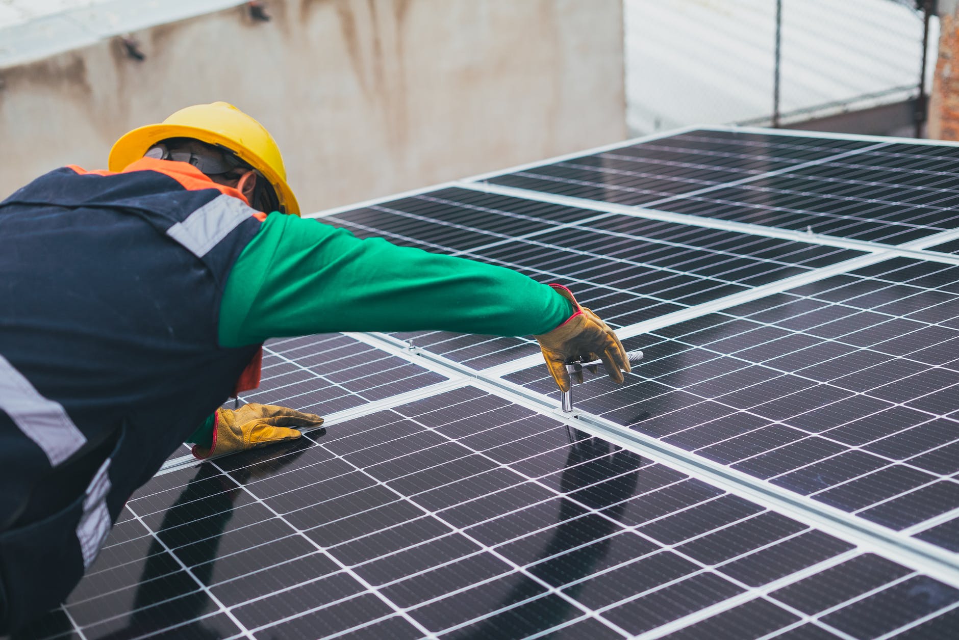 Caixa vai financiar compra de placas solares para residências