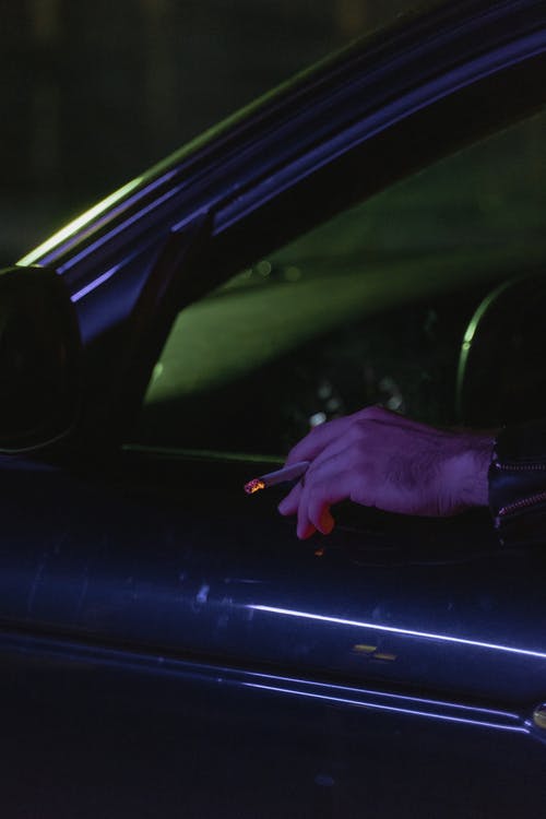 Motoristas de app confessam fazer sexo com passageiros por dinheiro