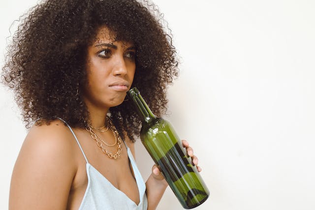 Exagerou nas comemorações? Saiba como desintoxicar o organismo