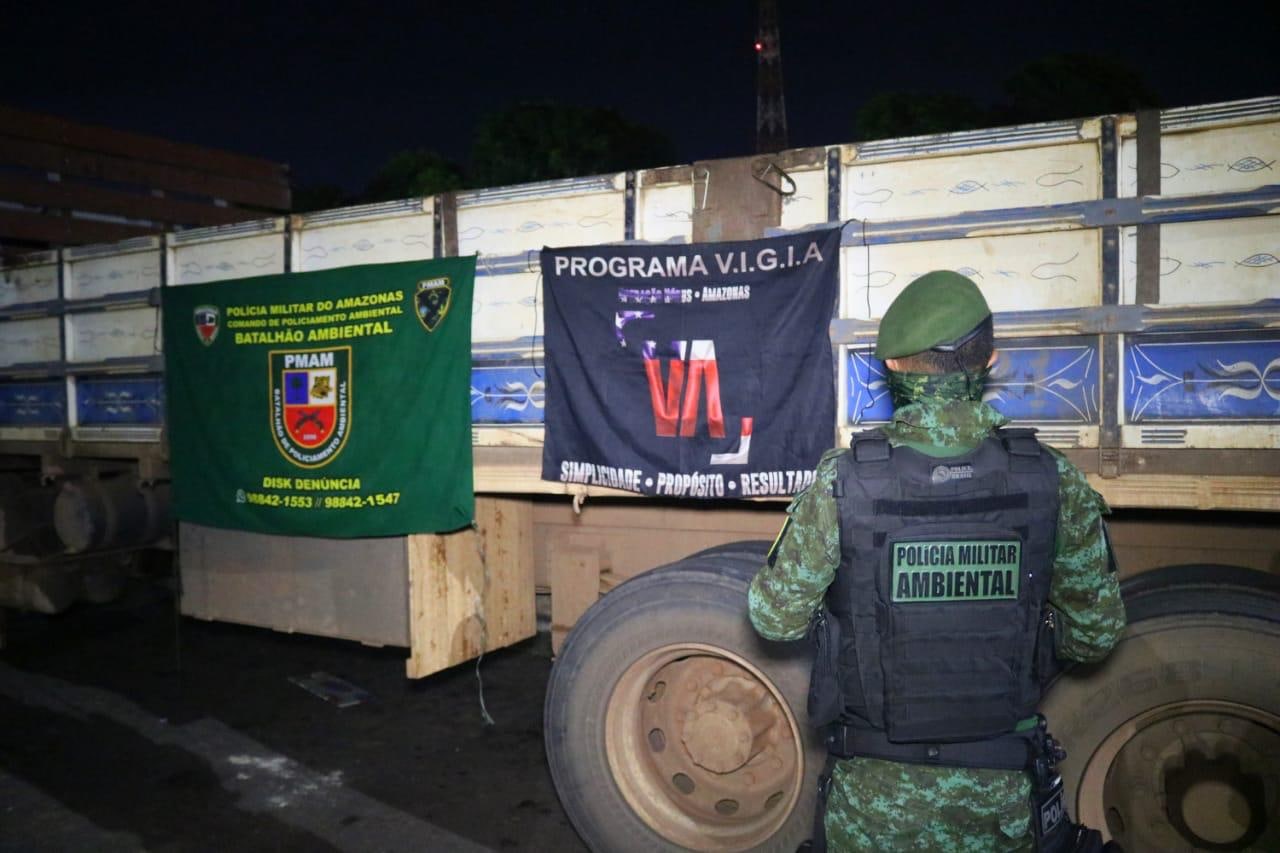 Avaliada em R$ 70 mil, madeira ilegal é apreendida em Manacapuru