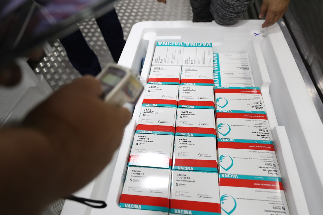 Amazonas recebe mais 71.560 doses de vacinas contra Covid-19 