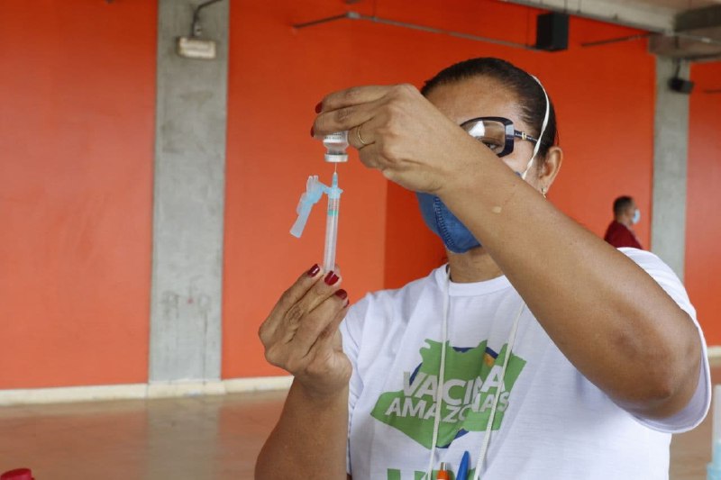 Amazonas aplicou 4.526.705 doses de vacina contra Covid até este domingo