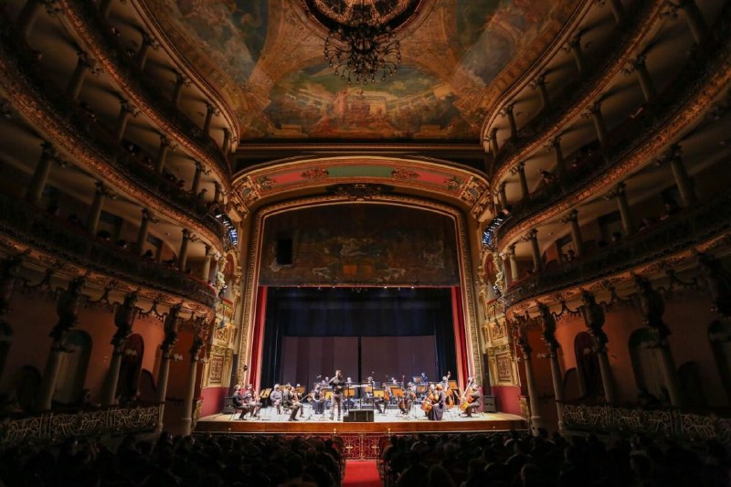 Teatro Amazonas abre agendamento para os espetáculos do mês de setembro