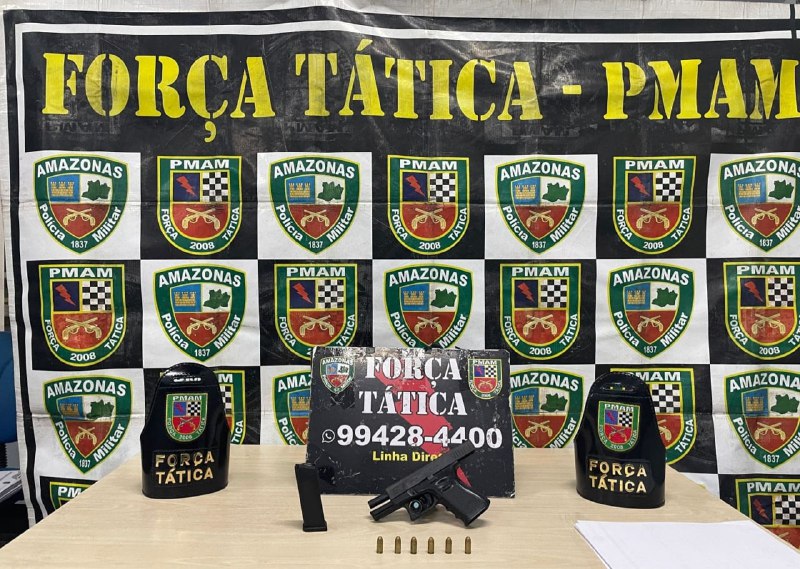 Pistola carregada é achada no meio da avenida Torquato Tapajós em Manaus