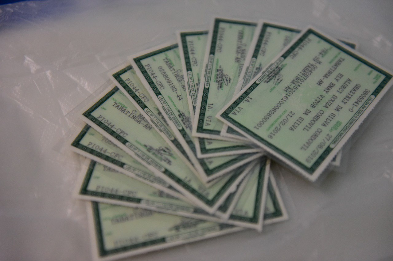 Saiba como evitar golpes com o seu RG 