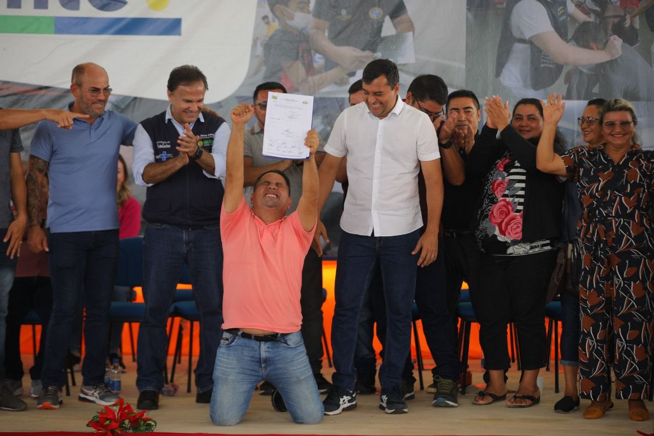 Governador assina plano para construção de hospital em Urucurituba, no Amazonas