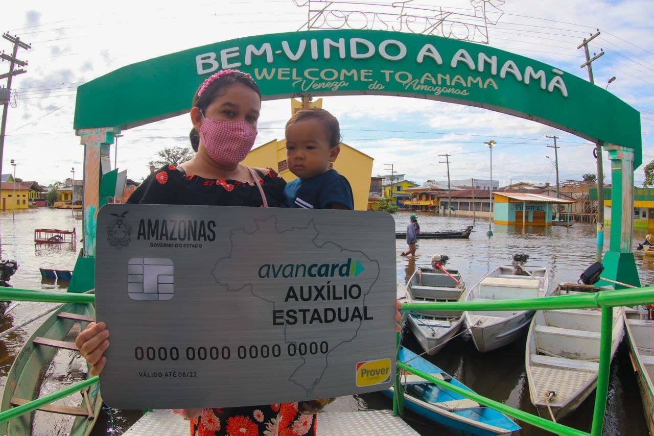 Auxílio Enchente: Benefício de R$ 300 começa a ser entregue no Amazonas