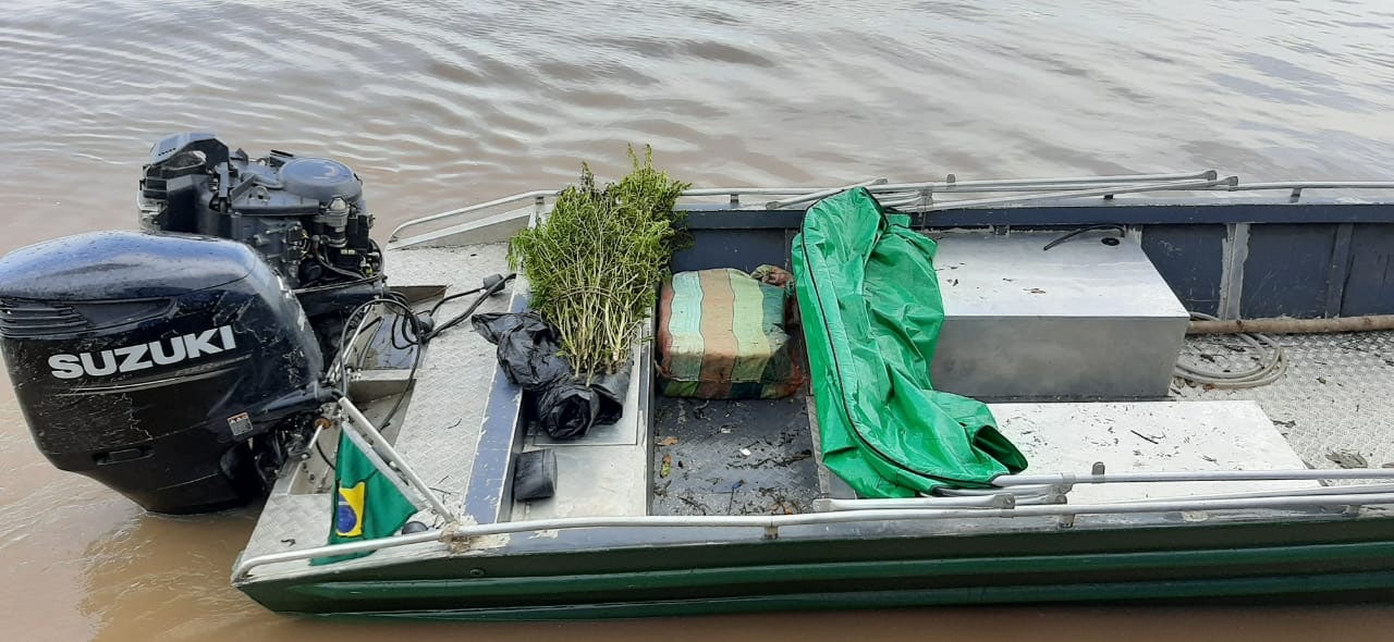 Com 140kg de drogas, suposto líder de quadrilha de 'piratas' é preso no AM 