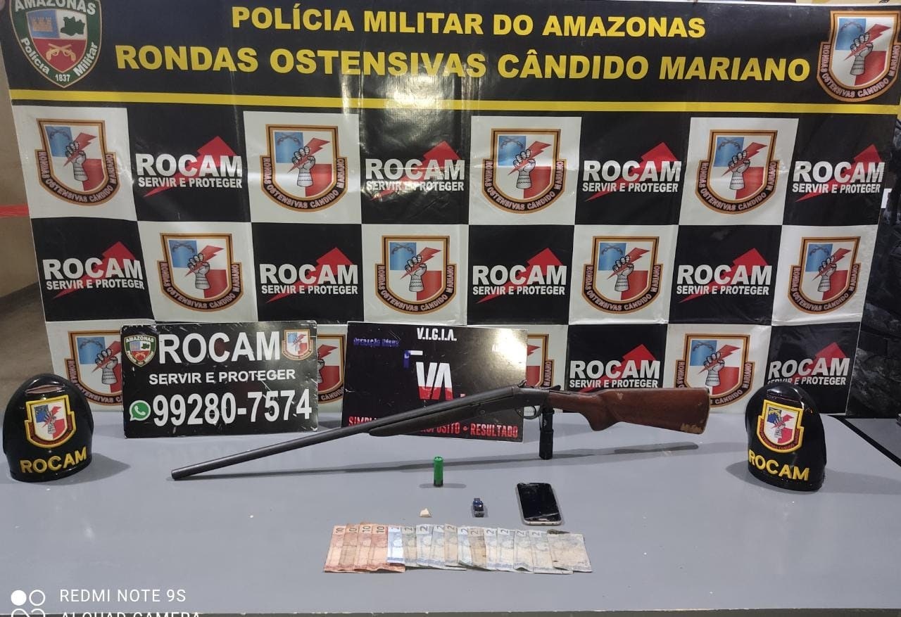Dupla é presa com espingarda no Amazonas