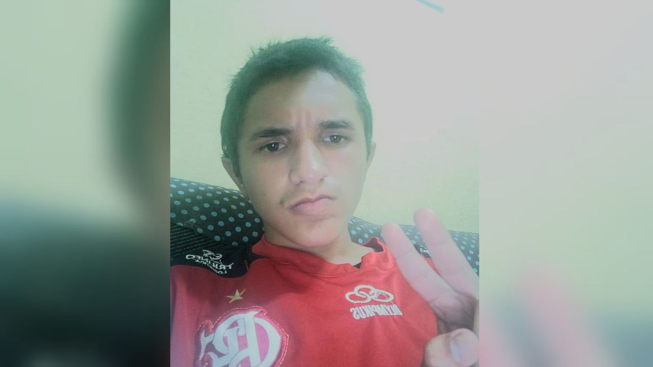 Família procura por adolescente que desapareceu em feira de Manaus