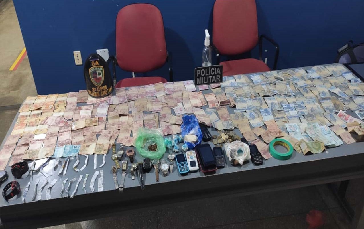 Doze pessoas são presas e quatro veículos são recuperados no Amazonas