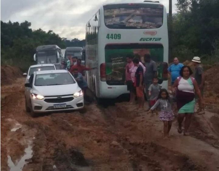 Ministério Público aciona a Justiça para recuperar rodovia AM-010