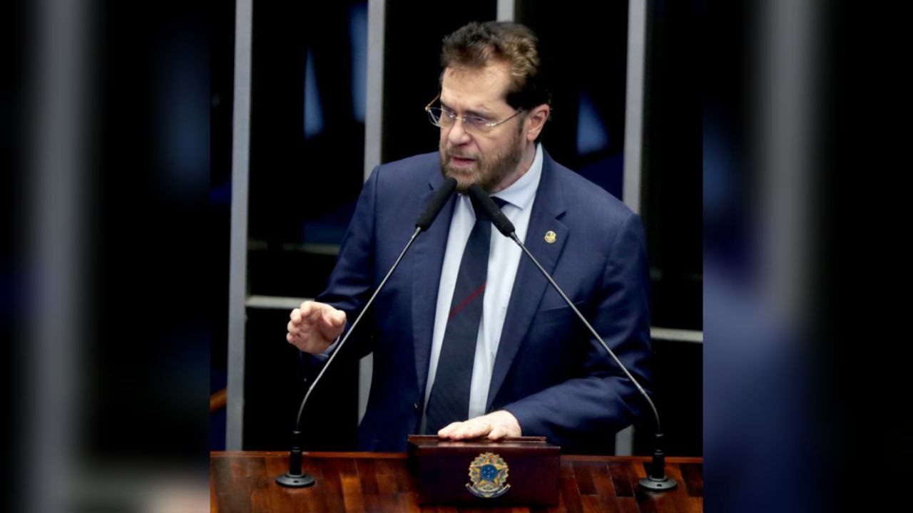 Plínio Valério questiona baixa participação do Amazonas no crédito rural 