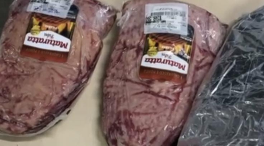 Mulher é presa ao tentar furtar picanha em supermercado no Adrianópolis