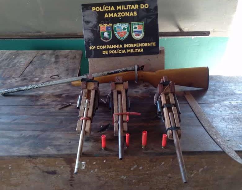 Criminoso é preso ao tentar matar vítima com 3 armas diferentes no Amazonas