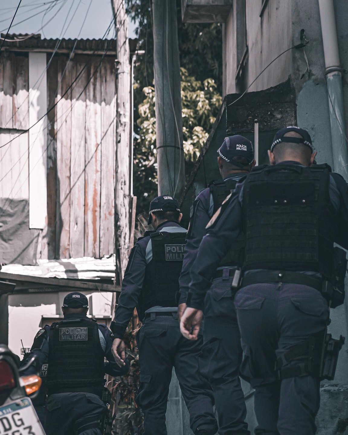 Foragido aciona PM para fazer denúncia e acaba preso no Novo Aleixo