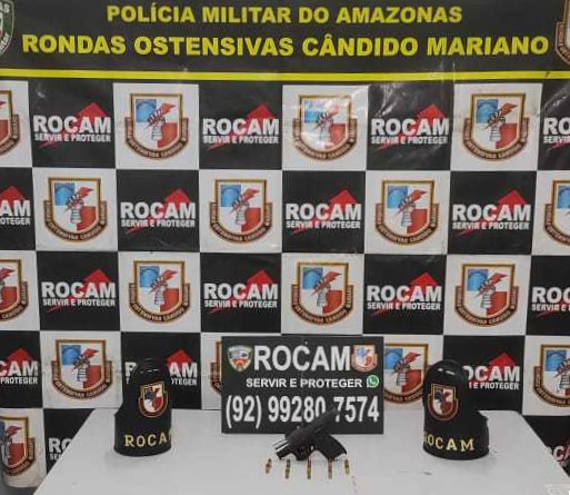 Trio é preso com arma e munições no Monte das Oliveiras