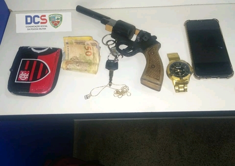 Dupla é detida após tentativa de roubo em drogaria de Manaus