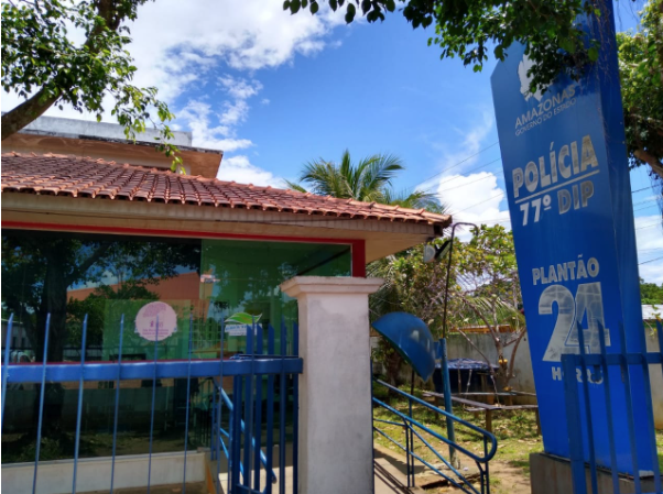 Dupla suspeita de furtar casas e comércios é presa no Amazonas