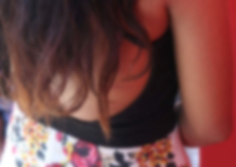 Adolescente é estuprada por amigo do pai 