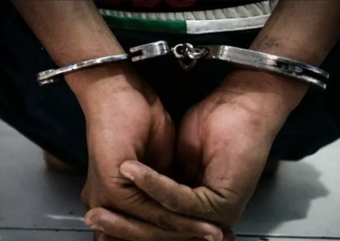 Mototaxista é preso por agredir a ex em Manaus