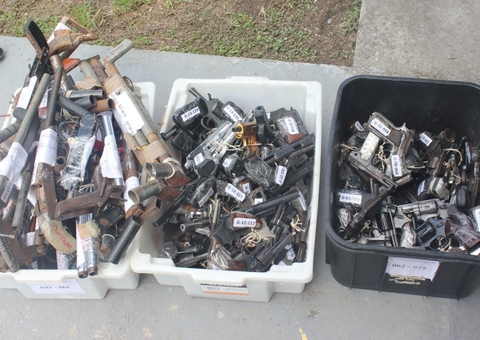 Mais de 200 armas apreendidas no Amazonas são destruídas pelo Exército 