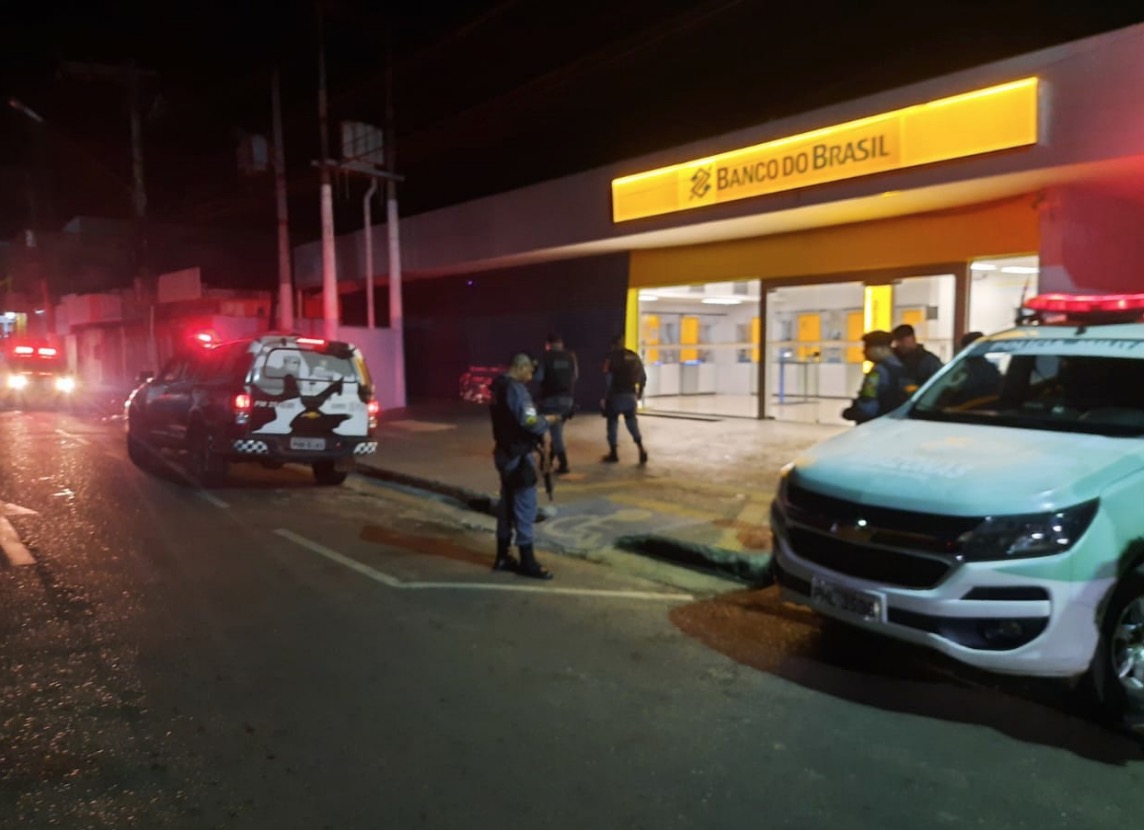 Bandidos invadem agência do Banco do Brasil em Manacapuru 